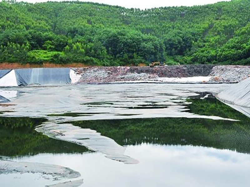 機(jī)織土工布在加固、防沖蝕等高韌性途中的應(yīng)用研究